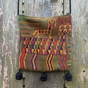 • v i n t a g e • south american crossbody